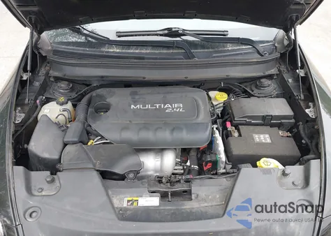 2015 Jeep Cherokee Latitude z USA, uszkodzony, nr VIN 1C4PJMCB0FW515554